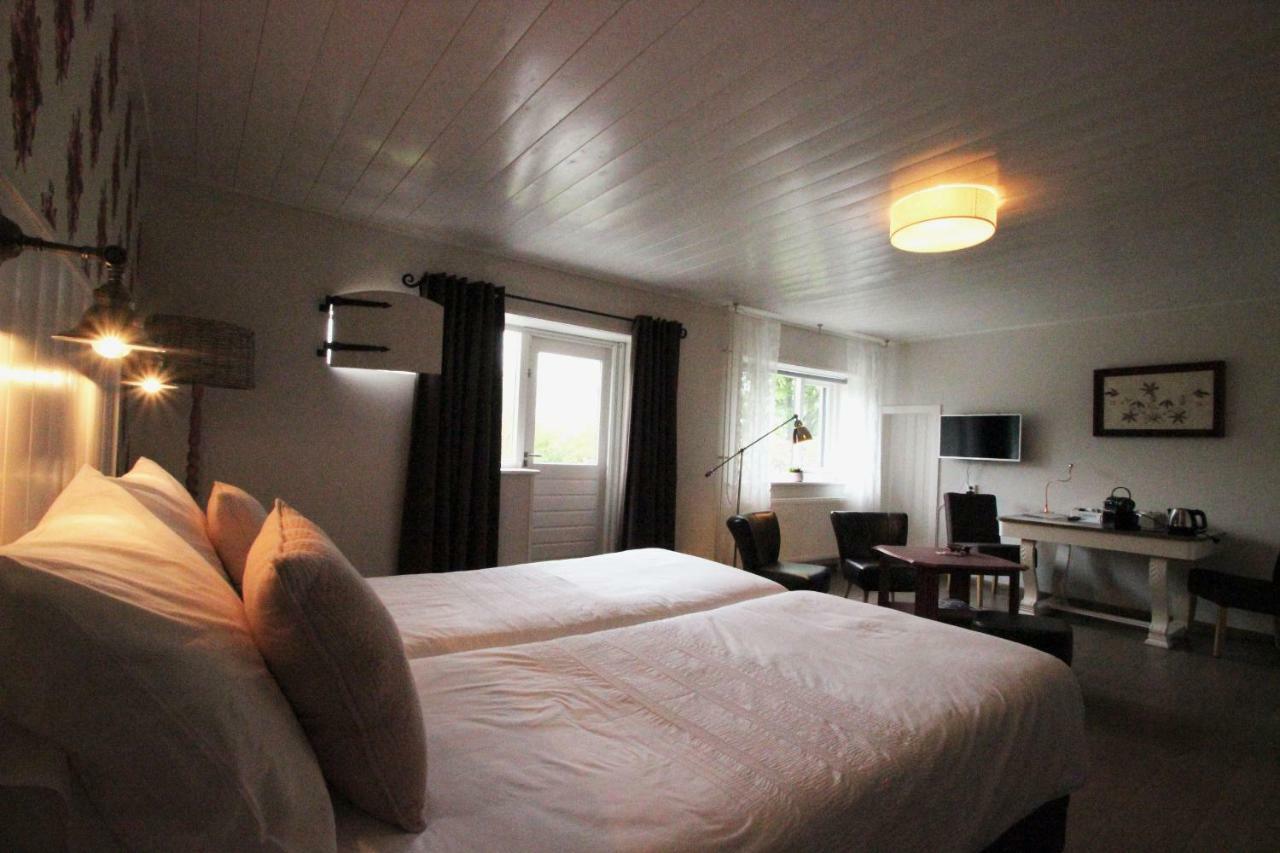 Ruigenhof Bed & Breakfast Sint Jansklooster Bagian luar foto